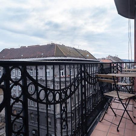 Kiraly Central Apartment With Free Parking And Ac Budapeste Exterior foto