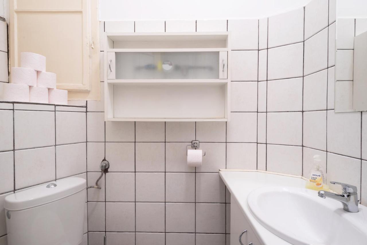 Kiraly Central Apartment With Free Parking And Ac Budapeste Exterior foto